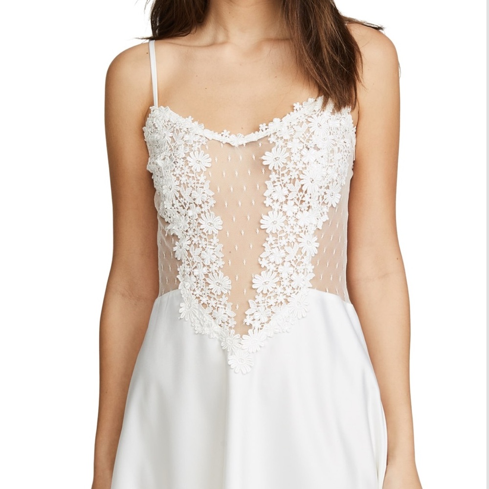 Flora Nikrooz Ivory Floral Lace Chemise